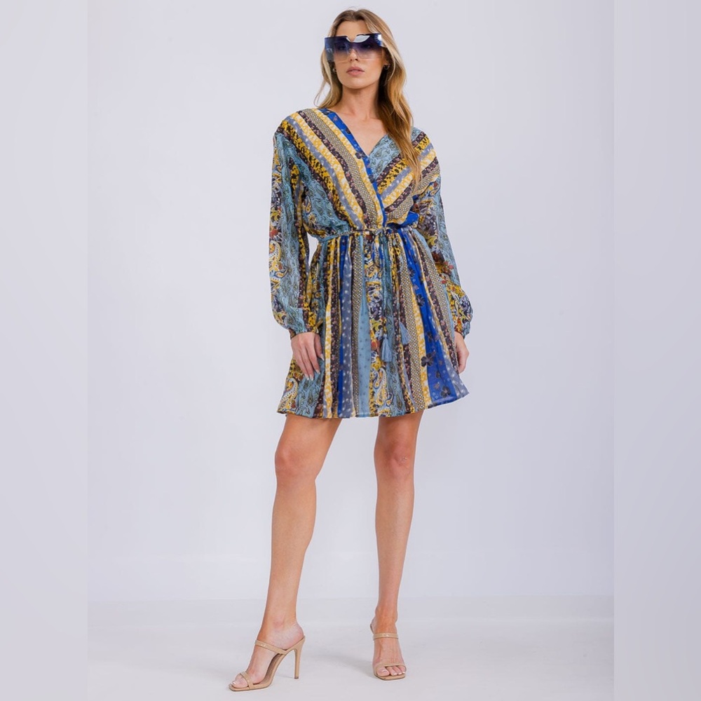 NWT Easel LONG SLEEVE SURPLICE ELASTIC WAIST MULTI PRINT MINI DRESS